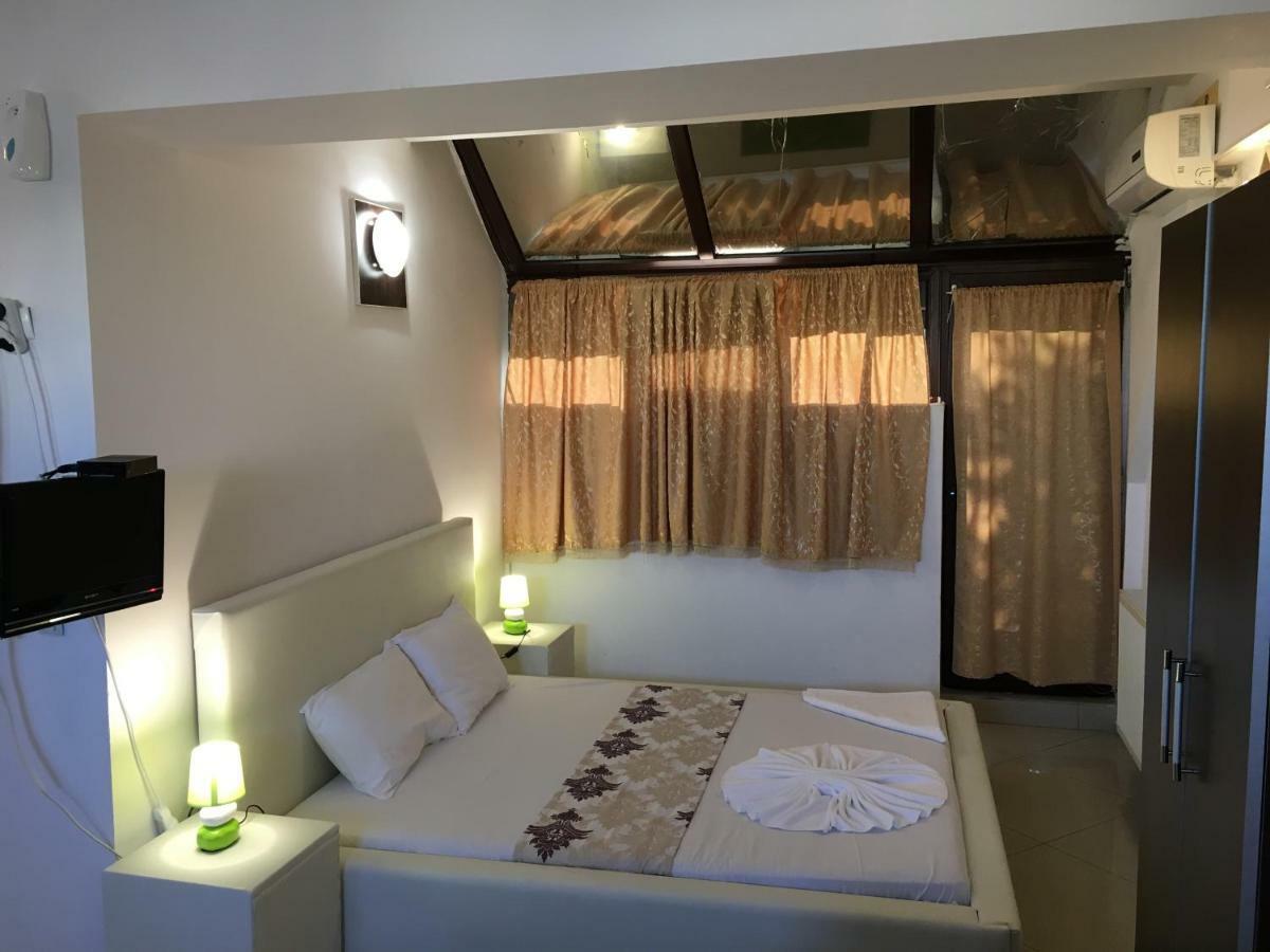 Dream Accommodation 布加勒斯特 外观 照片